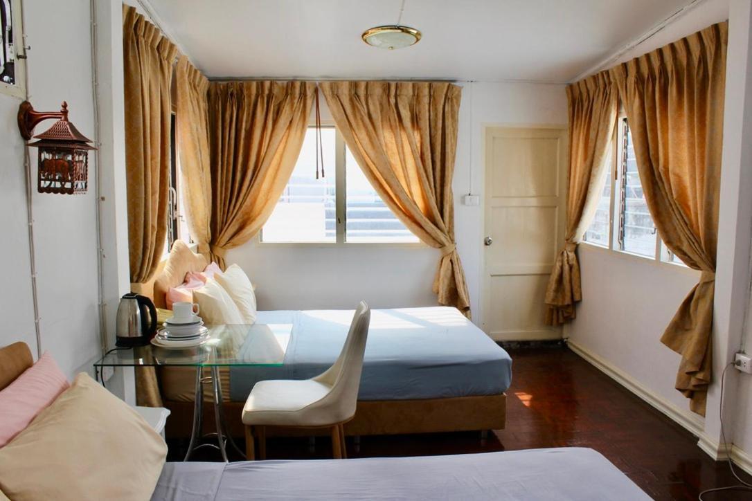 C U Again Hotel Bangkok Ngoại thất bức ảnh