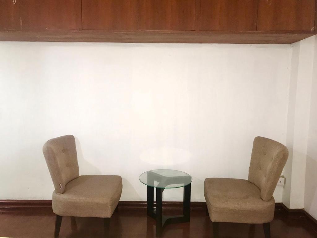 C U Again Hotel Bangkok Ngoại thất bức ảnh
