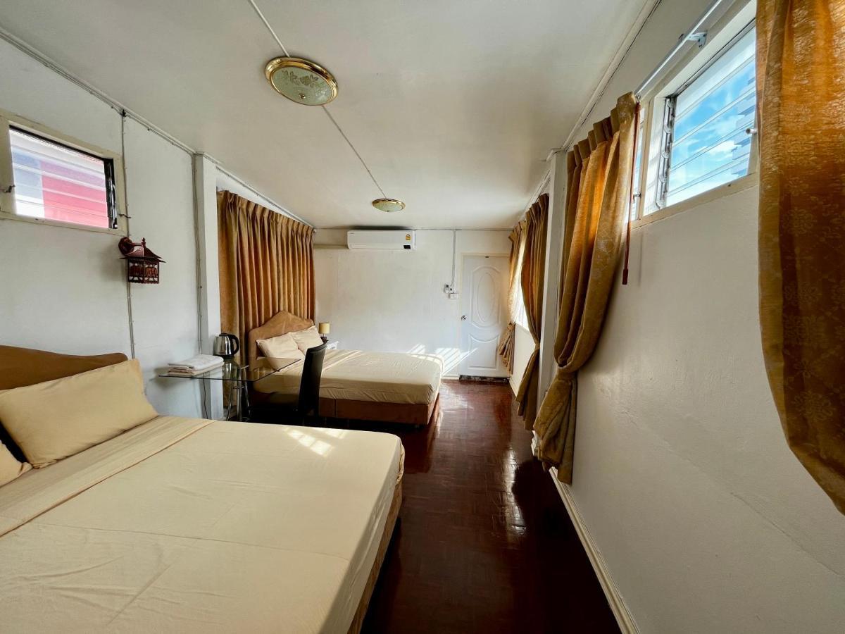 C U Again Hotel Bangkok Ngoại thất bức ảnh